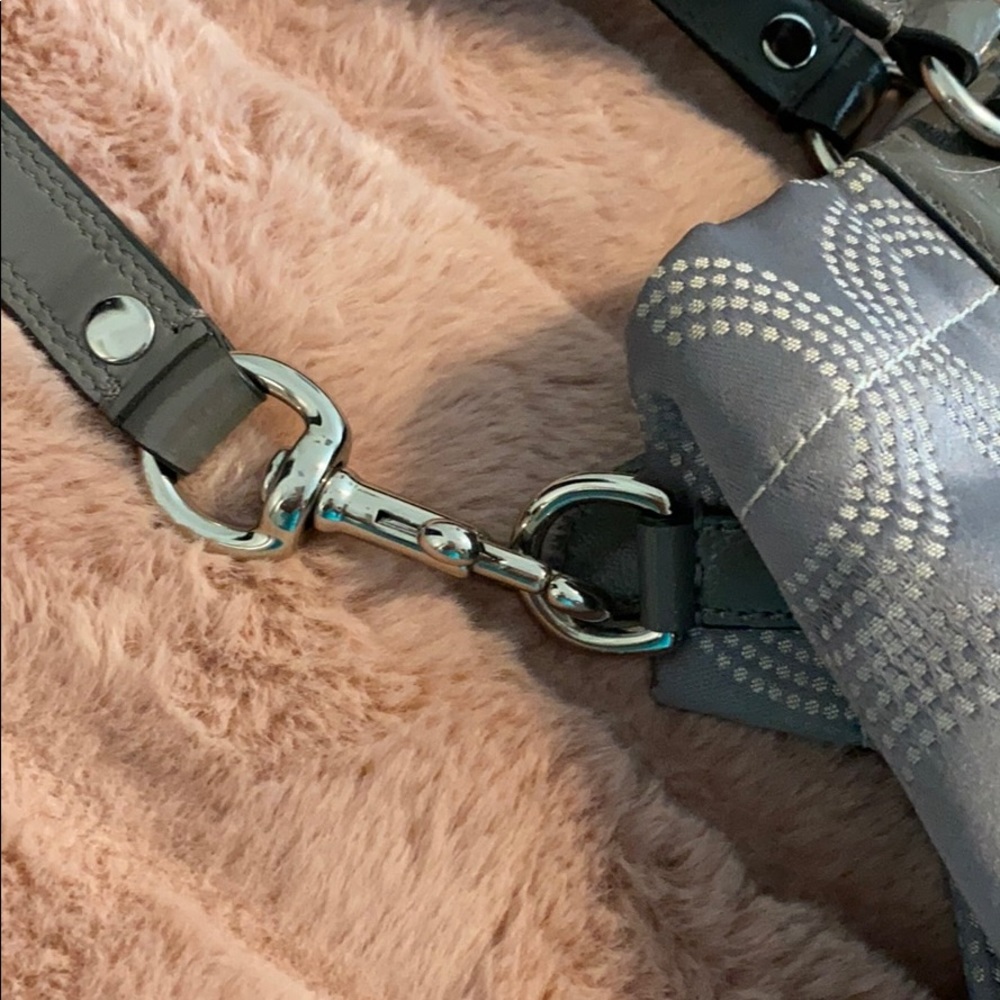 Coach Handbag - Picture 5 of 9